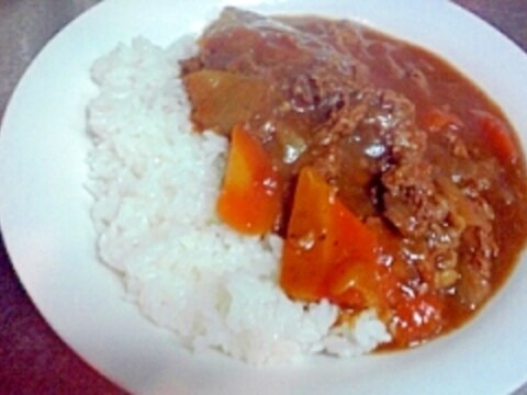 ご飯が炊ける間にできちゃう牛こま肉の圧力鍋カレー♪